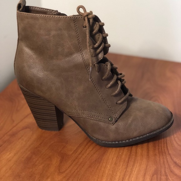 Great condition Brown ankle boots - Picture 3 of 6